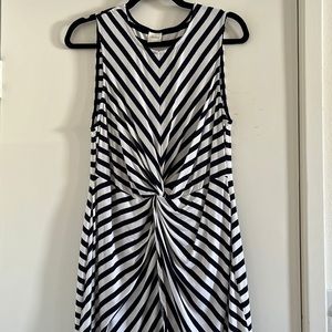 Soma tunic with gathering detail